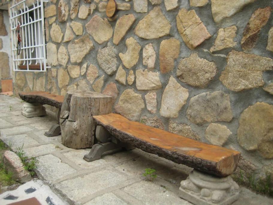 La Rocalla Del Tietar Villa Sotillo de la Adrada Exteriör bild