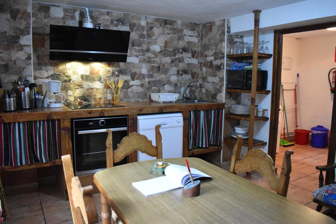 La Rocalla Del Tietar Villa Sotillo de la Adrada Exteriör bild